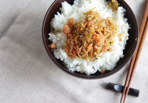 【北海道からお取り寄せ!!生ふりかけシリーズ　最終回】　鮭こんぶ