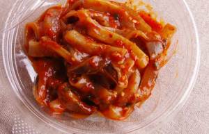 【国産の真イカ×キムチ】気仙沼　波座（なぐら）物産の「吟味いかキムチ」