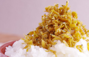 【阿波の伝統激辛唐辛子薬味"みまから"入り】徳島県"美馬交流館"の「ちりめんみまから」