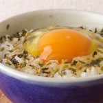 【こんな楽しみ方もあります!!!】三角屋水産『万能塩鰹』 と あかね農場『つまんでご卵』を一緒に食しました