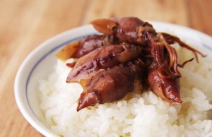 【酒の肴にイイネ!!ほかの種類も試したくなる!!】京都"竹中缶詰"の「ホタルイカくん製油づけ」