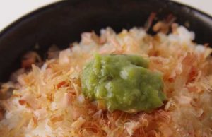 【巷で話題！食べ方もいろいろ！】静岡県"田丸屋本店"の「わさびめし」