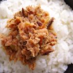 【宮古島の海の幸】沖縄県"魚市場いちわ"の「しっとり鰹フレーク 旨辛」