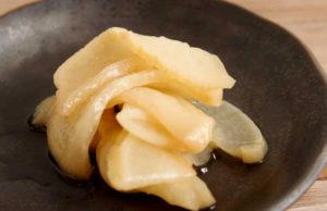 【漬物大国山形はたくあんもうまいぞ！】"壽屋漬物道場"の「梅たくあん」