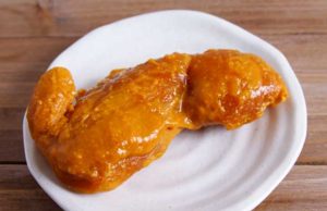 【塩辛いのがやっぱりうまい】おかず横丁"郡司味噌漬物店"の「生姜の味噌漬」