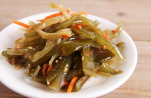 【コリコリうまい】宮城県"豊屋食品工業"の「三陸きんぴら茎わかめ」