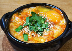 【ご飯が進む】スンドゥブレシピ｜自宅にある食材・調味料で作れます！