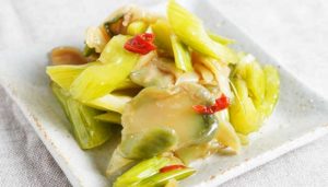 【セロリがご飯のお供に！？】愛知県"丸越"の「ザーサイセロリ」