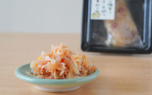 いかの塩辛に明太子を和えて「いか明太」を作ってみました《ご飯のお供アレンジ》