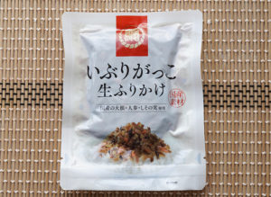 秋田県 大綱食品「大綱漬いぶりがっこ生ふりかけ」